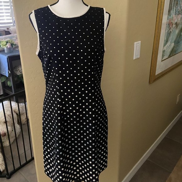 CDC Dresses & Skirts - CDC Black and cream polka dot dress - Size 8